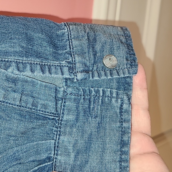 Women's Liverpool of Los Angeles Denim Button Down Top - Picture 5 of 7